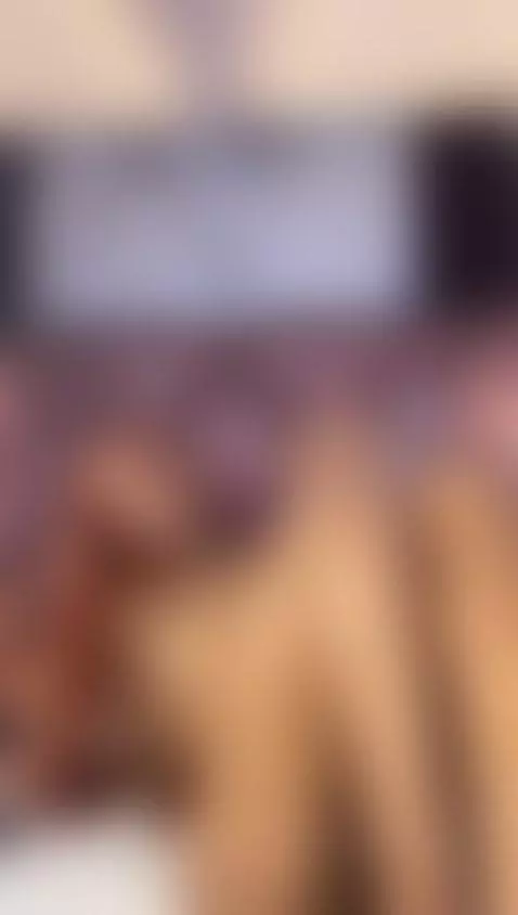 I'm hot and I want a delicious show! by tifanny-bigcock