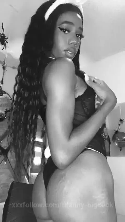 I am a sweet bunny and I want to eat your carrot 🐇🥕 by tifanny-bigcock