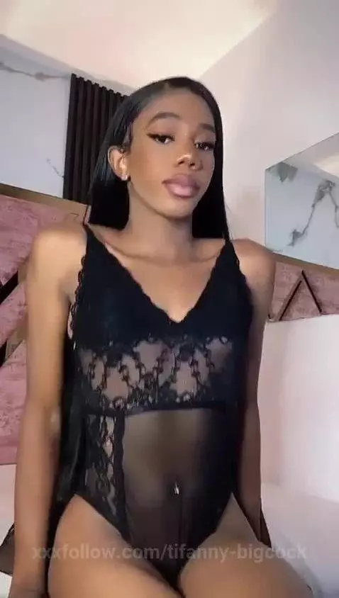 Do you want to see the surprise I have for you my love? 🤭👄🥴 by tifanny-bigcock