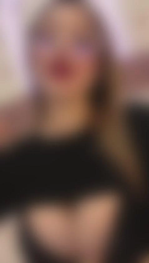 good night ❤ by aliciacornny