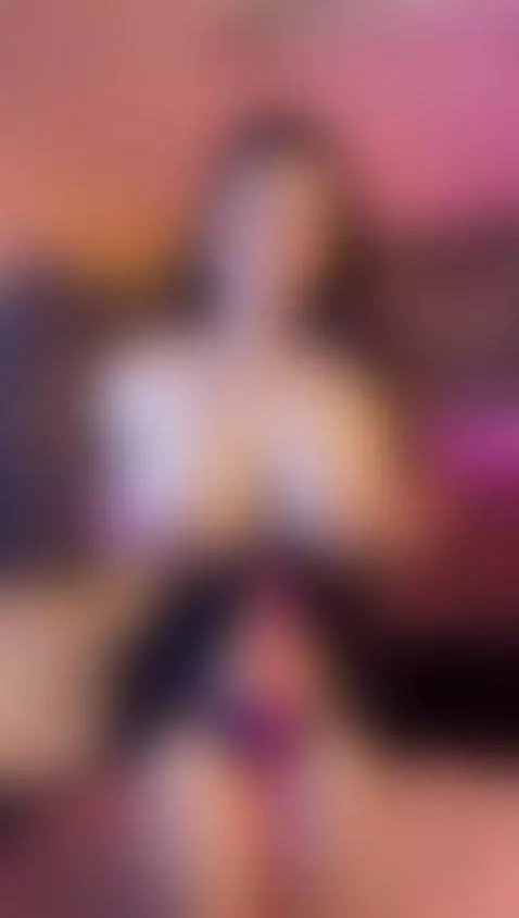 MY FIRST VIDEO HERE♥ by irianarousse