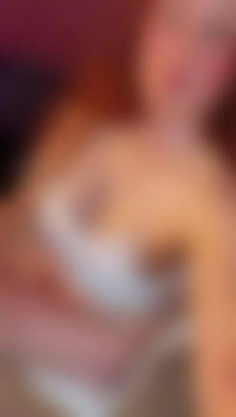 I fall in love when you look at me with desire for love by irianarousse