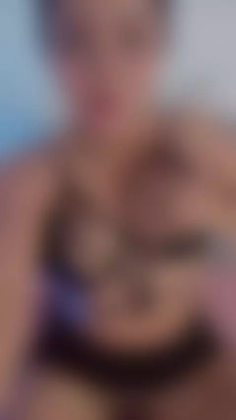 feliz inicio de fin de semana!! te sestoy esperando by sarah-reid