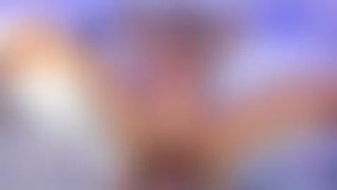 A sexy hip movement by sarah-reid