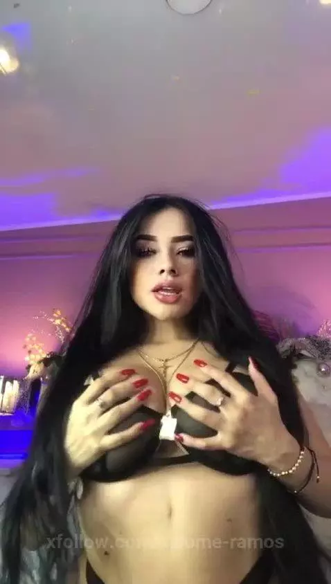 I'm back my loves by salome-ramos