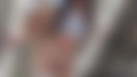 - O N L I N E - by hanna-thomson