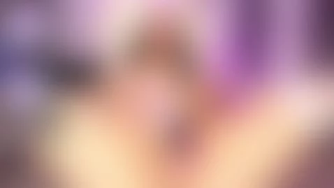 - O N L I N E - by hanna-thomson