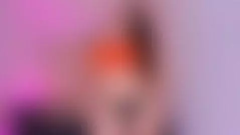 ONLINE¡ by hanna-thomson