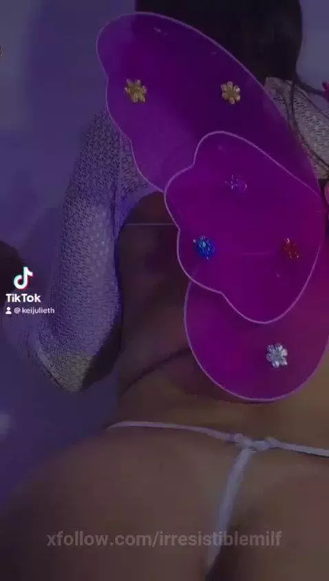 This fairy will fulfill all your wishes 😏💕 by irresistiblemilf