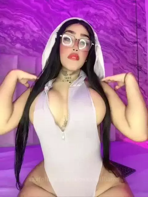 you like my big boobs? by alexxa-williams