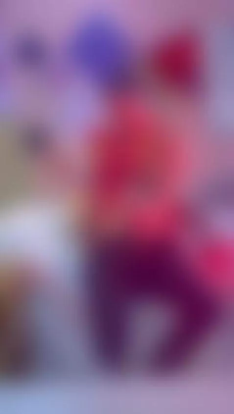 My girl likes to suck my cock by sexy-boy-st