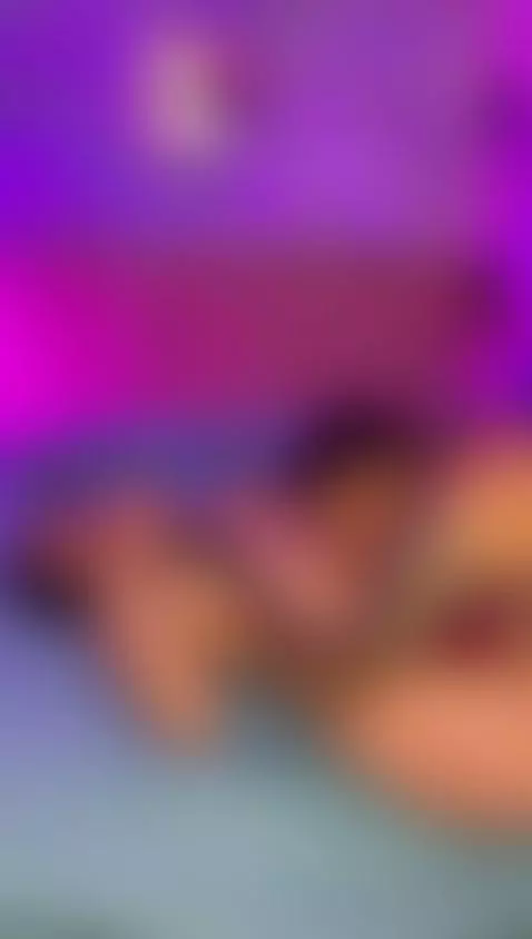 I like to kiss my girl's body by sexy-boy-st