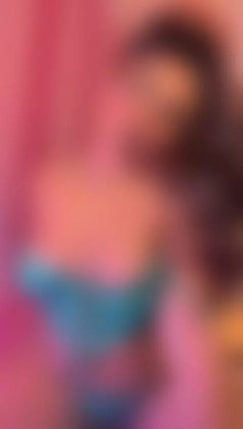 I LIKE WHEN I GET DOWN 🔥👅 by aliiceebrown