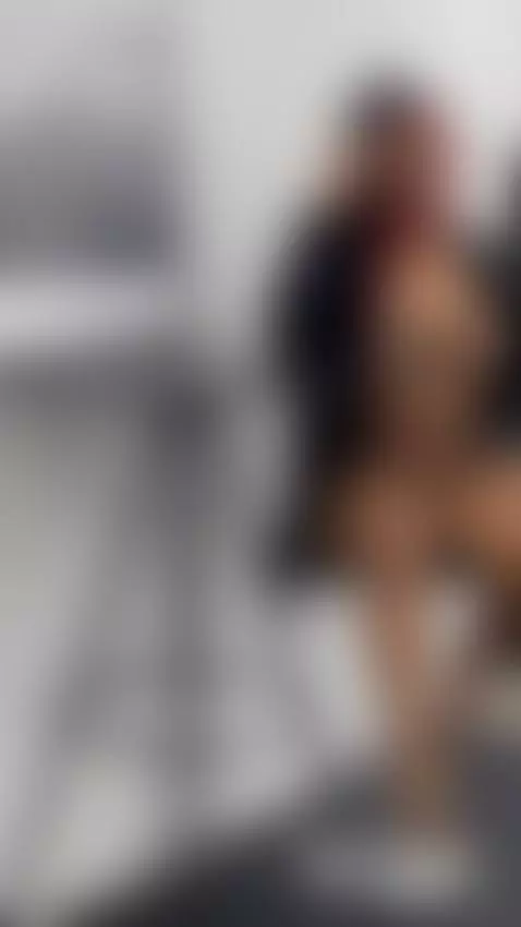 Beautiful and sensual! 📸💞 by aliiceebrown