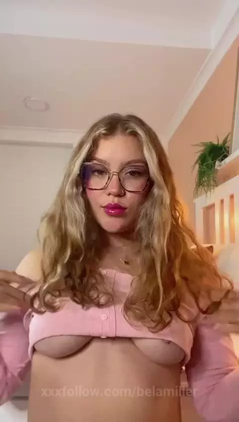 play with my tight, juicy pussy by belamiller