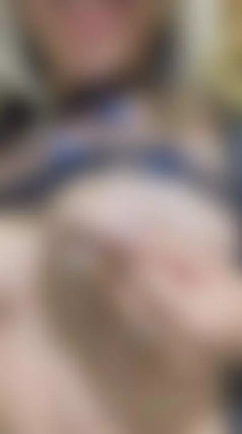 Do you want to squeeze every last drop of milk out of me? 💦🤭 by belamiller