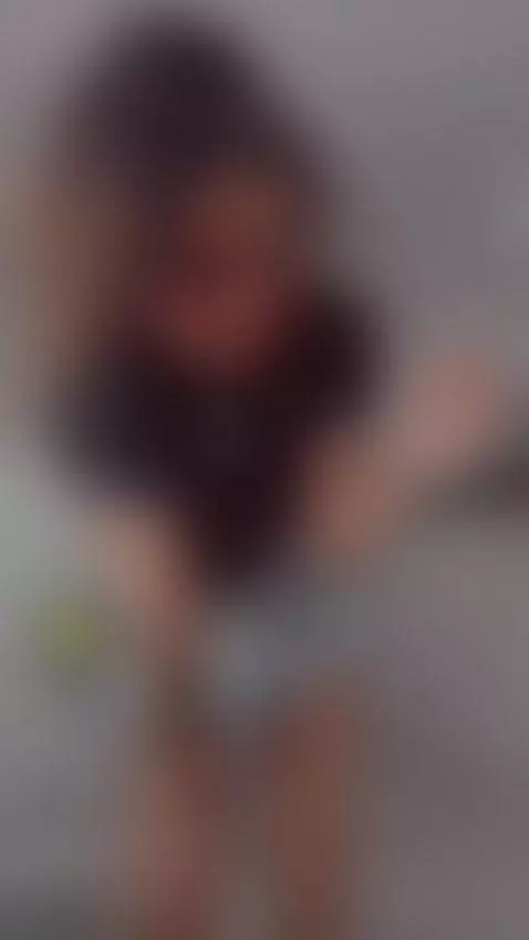 UPPSS SE ME CAYO by karen-sofia-19