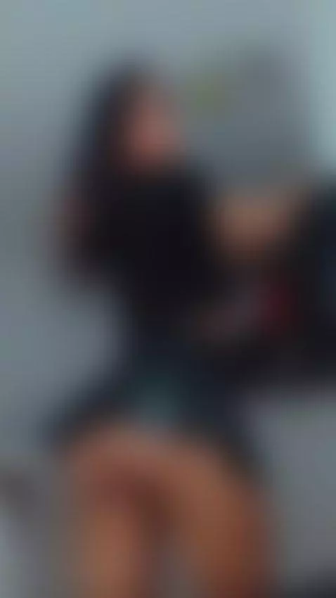 me gusta mi faldita,, y a ti que te gusta by karen-sofia-19