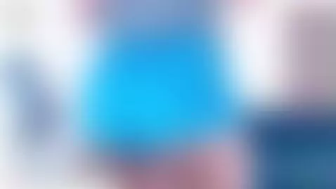 moviendo mi sexy traseo by karen-sofia-19