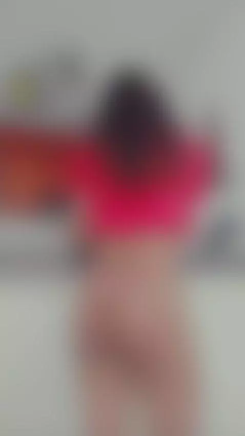 You like to see my butt by karen-sofia-19