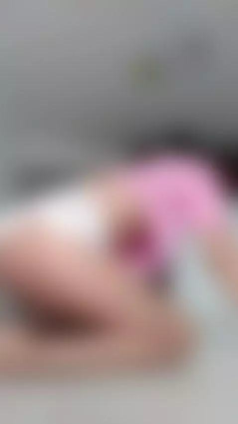 me gusta limpiar en faldita. te gusta by karen-sofia-19