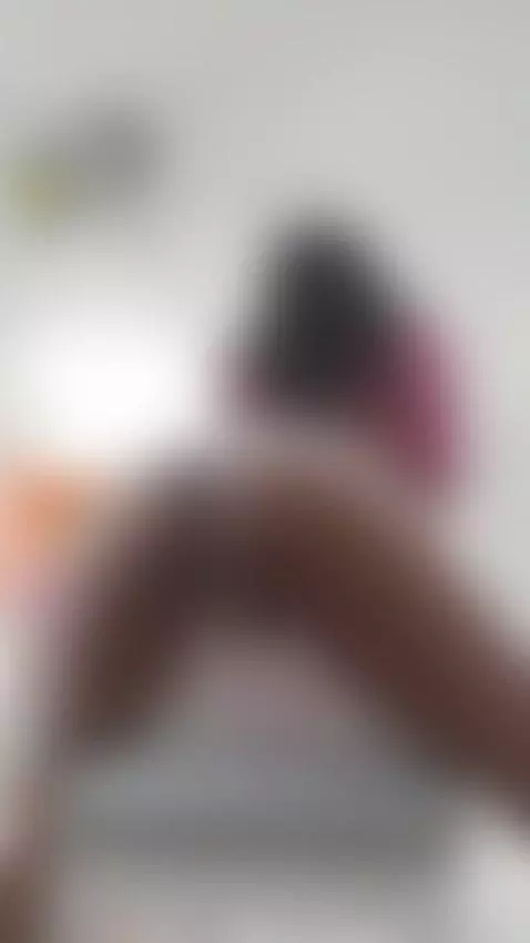 quiero sentarme en ti by karen-sofia-19