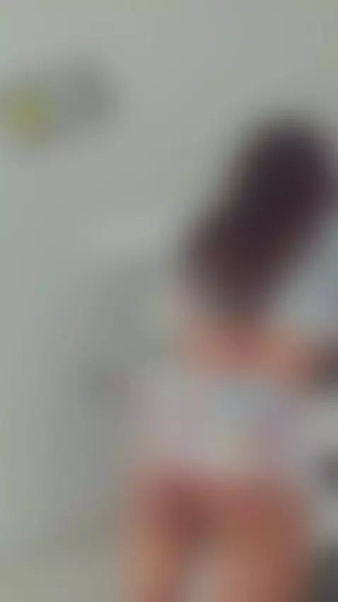 You help me by karen-sofia-19