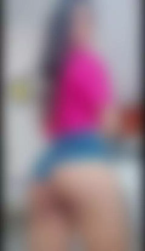 you ike mi ass in short sexy by karen-sofia-19