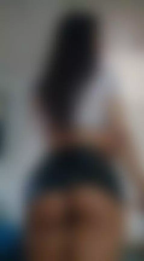 mi sexy ass by karen-sofia-19