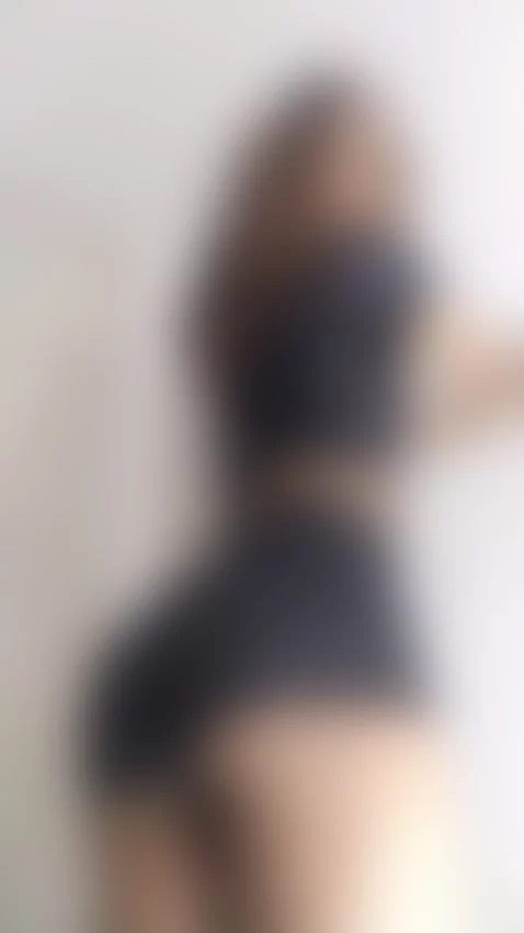 sexy ass in latex by karen-sofia-19