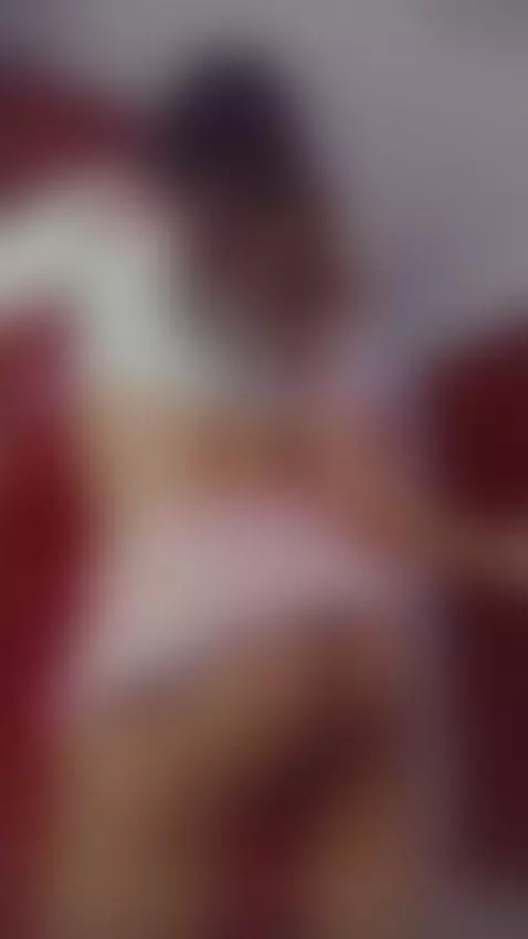 sexy ass by karen-sofia-19