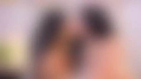 Do you want to see two lesbian girls having an orgasm, live? by lia-anahiz