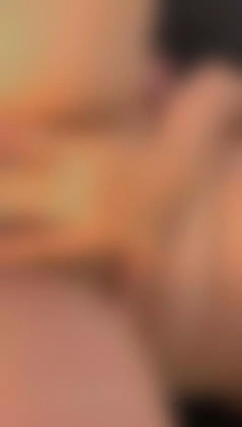 Do You Like My Sexy Body? by tara-watson