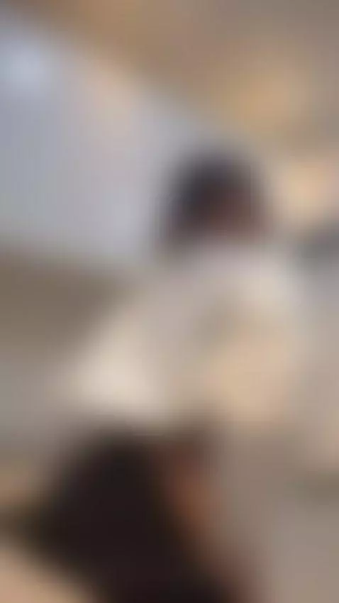 I don't like to wear underwear by anneee