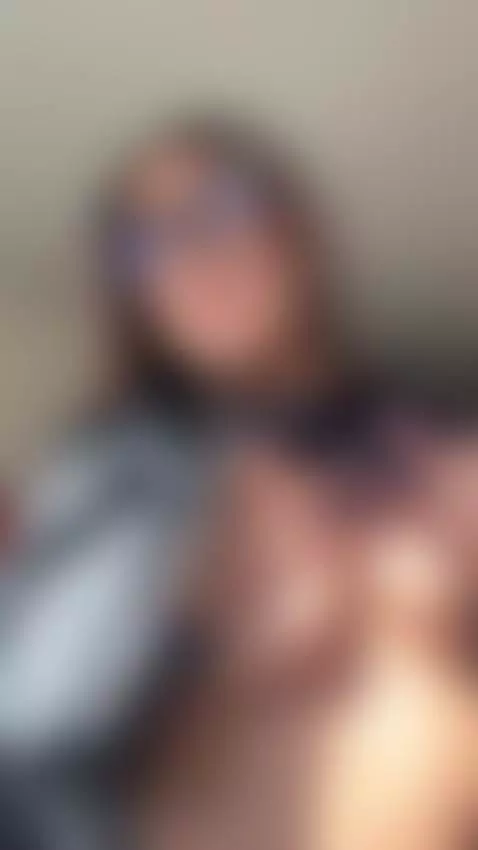 Hot neighbor by anneee