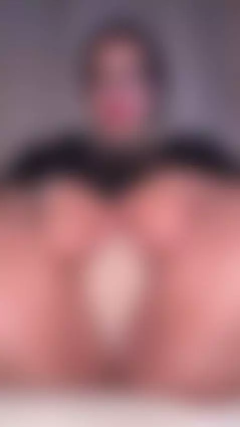 https://stripchat.com/andra_rose/follow-me by morganagray01