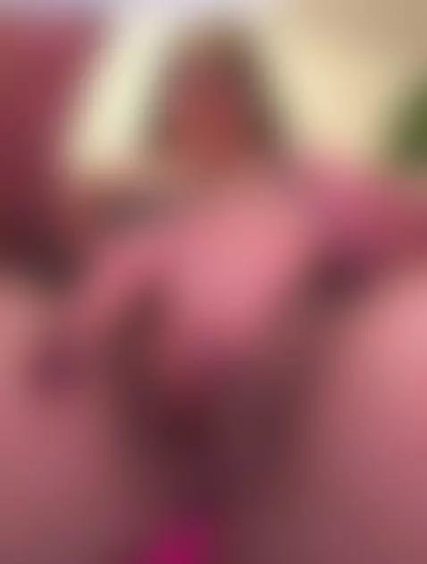 https://stripchat.com/andra_rose/follow-me by morganagray01