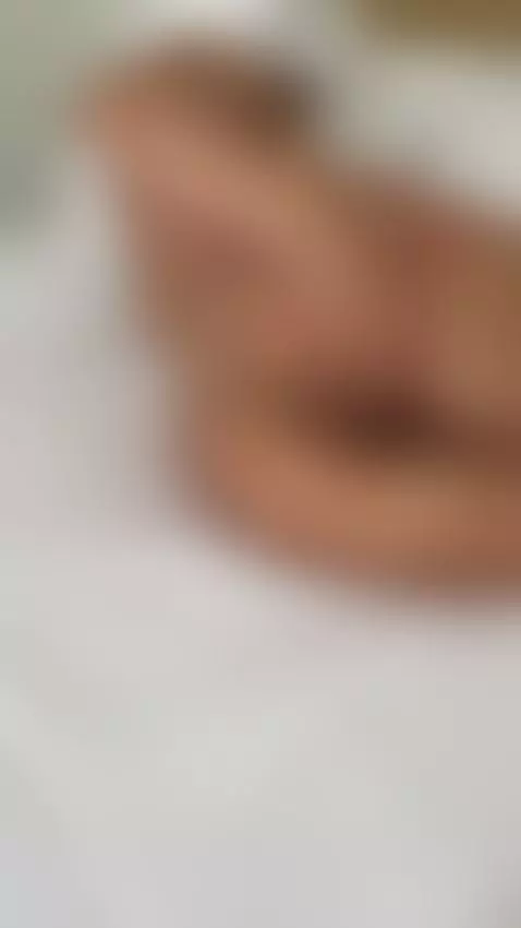 https://stripchat.com/andra_rose/follow-me by morganagray01