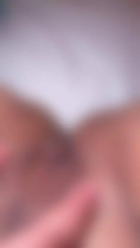 https://stripchat.com/andra_rose/follow-me by morganagray01