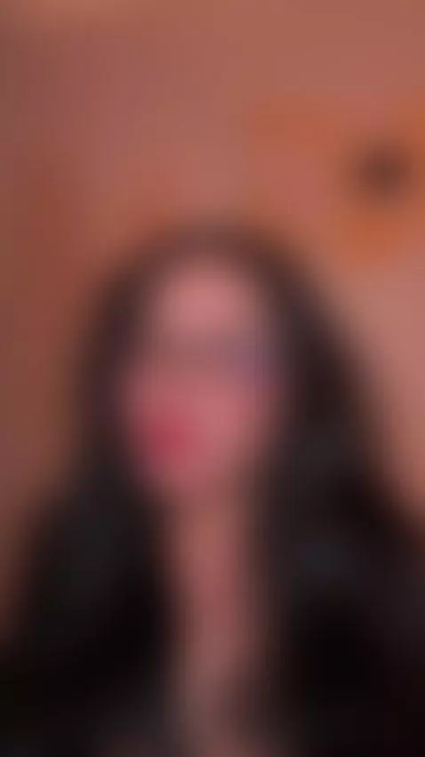 https://stripchat.com/andra_rose/follow-me by morganagray01