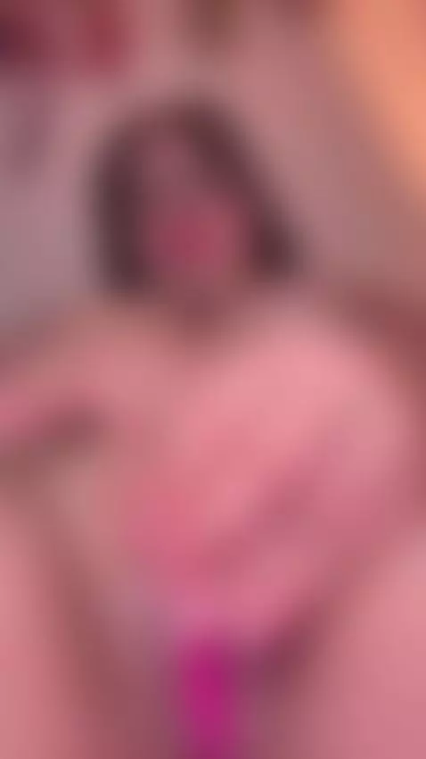 https://stripchat.com/andra_rose/follow-me by morganagray01