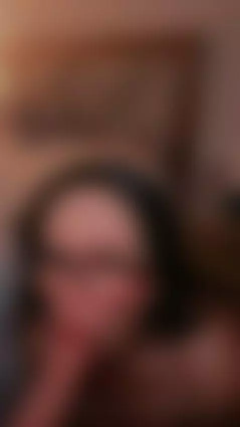https://stripchat.com/andra_rose/follow-me by morganagray01