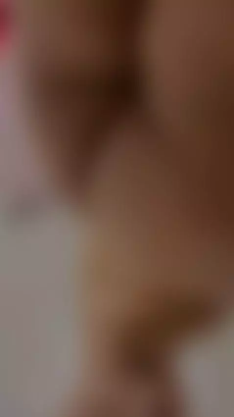 https://stripchat.com/andra_rose/follow-me by morganagray01
