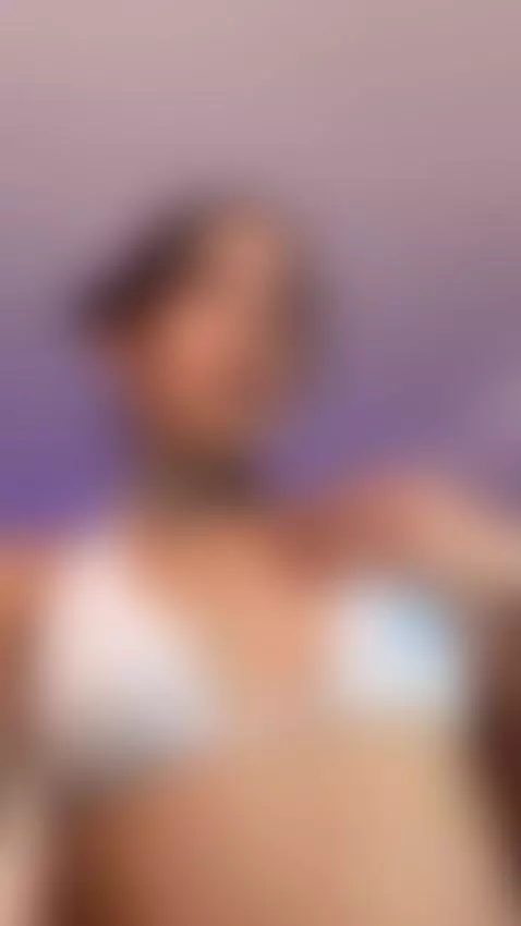 ONLINE RIGHT NOW 🩷🩵 by artemisabecker