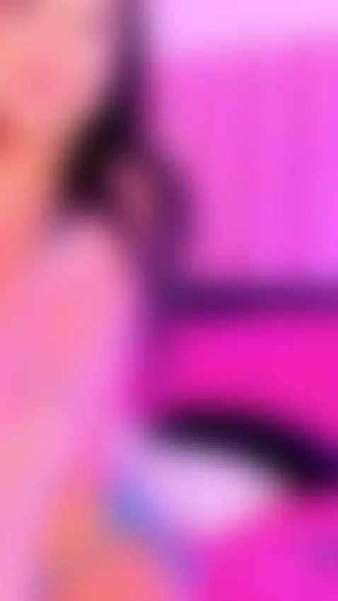 TEXT ME ON SKYPRIVATE TO CONTROL MY LOVENSE TOY FOR FREE! 📞🔥... by sussannicolle