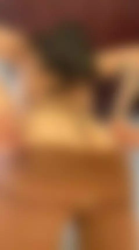 Play with my sexy body and leave it messy😈💦 by valneeko