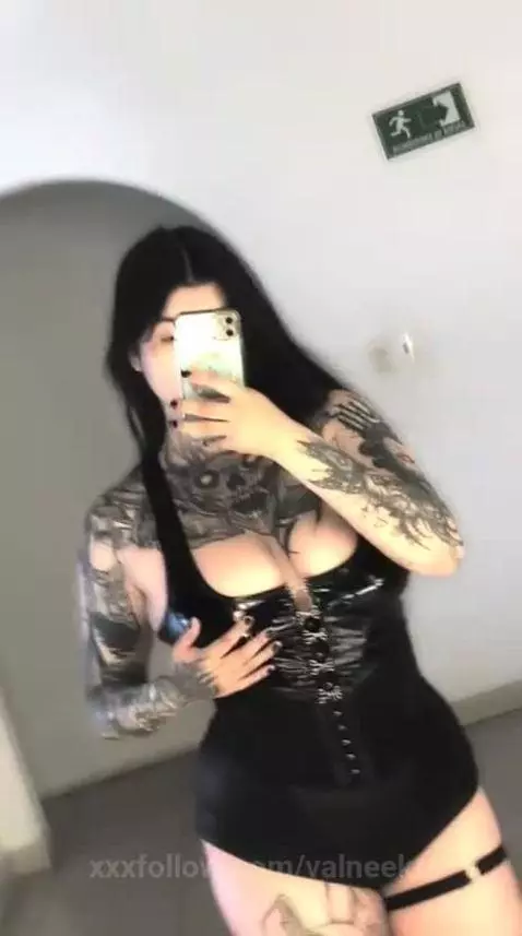 Let's play with me, i wanna cum!😈💦 by valneeko