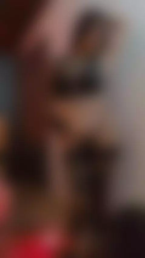 i'm ready to be your slave 😈 by valneeko