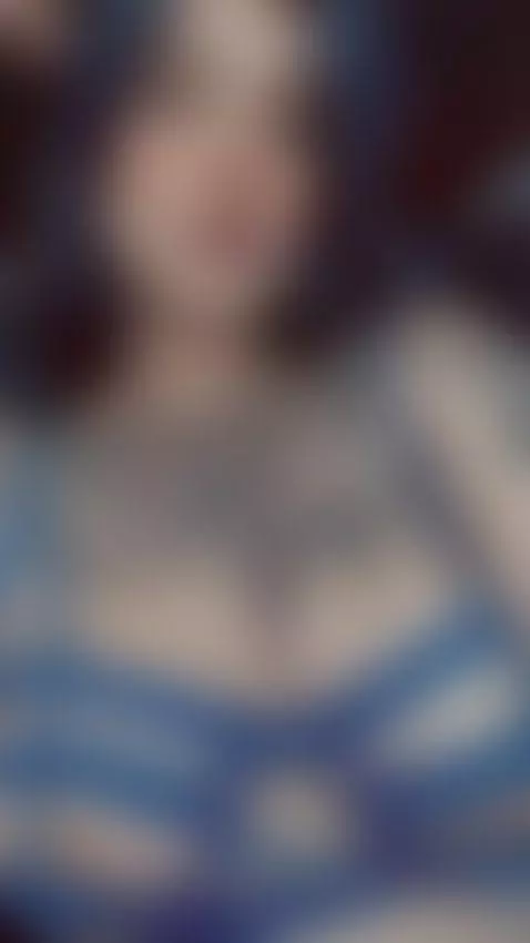 Slap my face if I'm a bad girl by valneeko