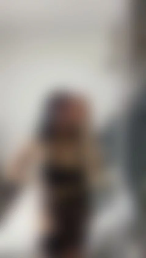 I want some affection of yours 🥰😇 by elizabeth-liones